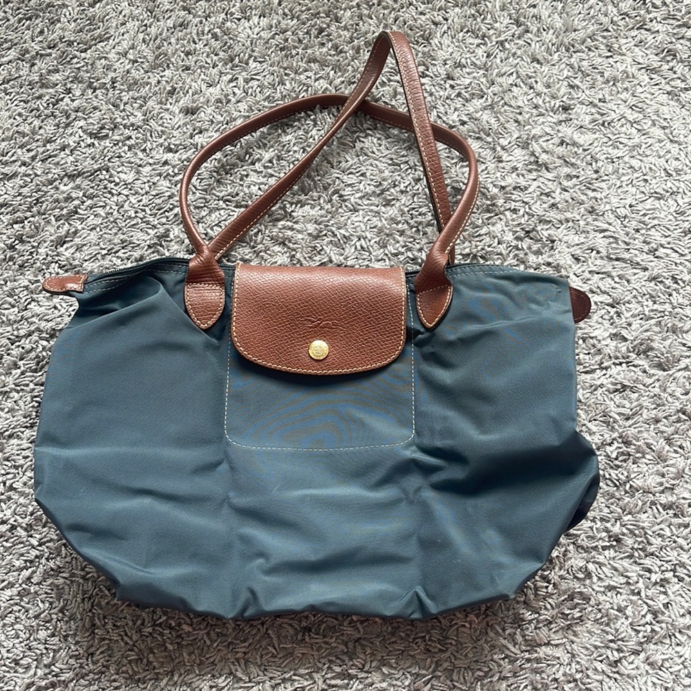 longchamp le pliage small shoulder bag